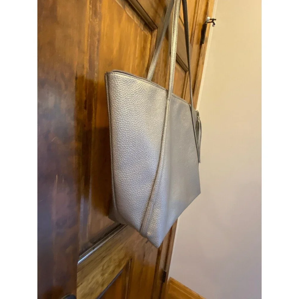 Everyday Pretty Gray Textured HUGE Shoulder‎ Bag for Work Laptop Activewear Baby